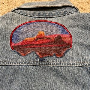VINTAGE Bill Blass Cotton Denim JeanJacket Custom Desert Embriodered Back Size M
